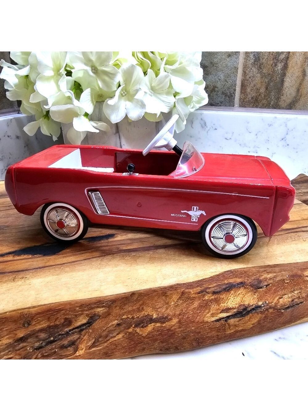 Hallmark Kiddie Car Classics 1964 1/2 Ford Mustang
